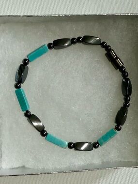 Hematite Turquoise Magnetic Bracelet New Therapy
